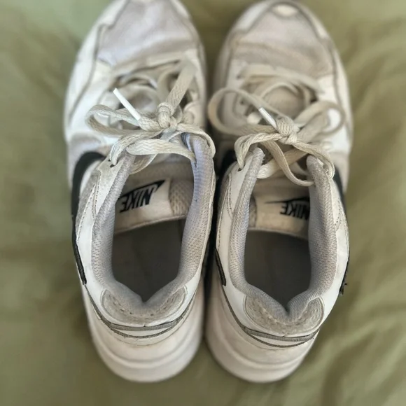 Nike Cream and Black Athletic Shoes - Picture 2 of 2